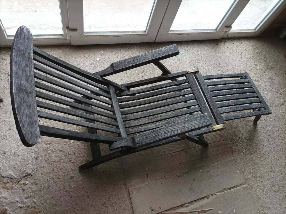 Relooking de chaises longues en teck - Atelier Herlap - 02